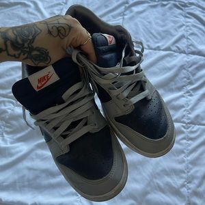 Nike Dunks College Navy Grey